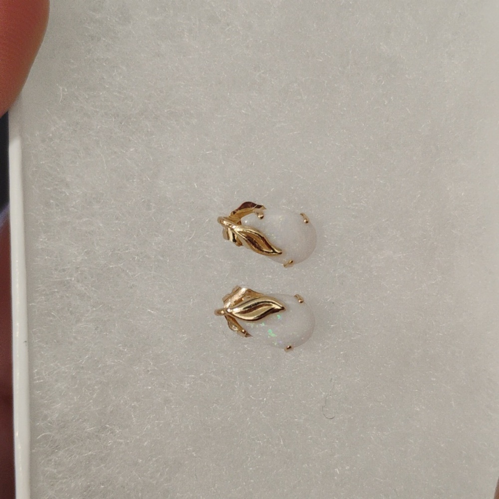 Flash Sale! Genuine Opal 14 K Gold Earrings